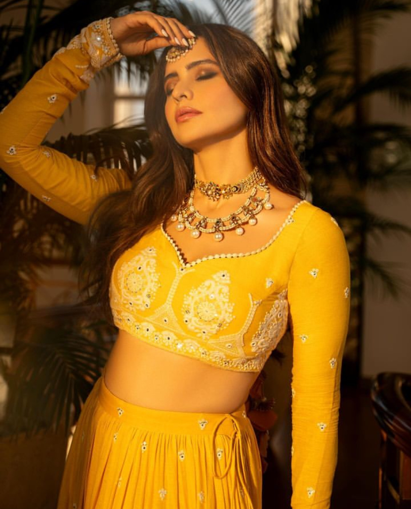 Aamna Sharif