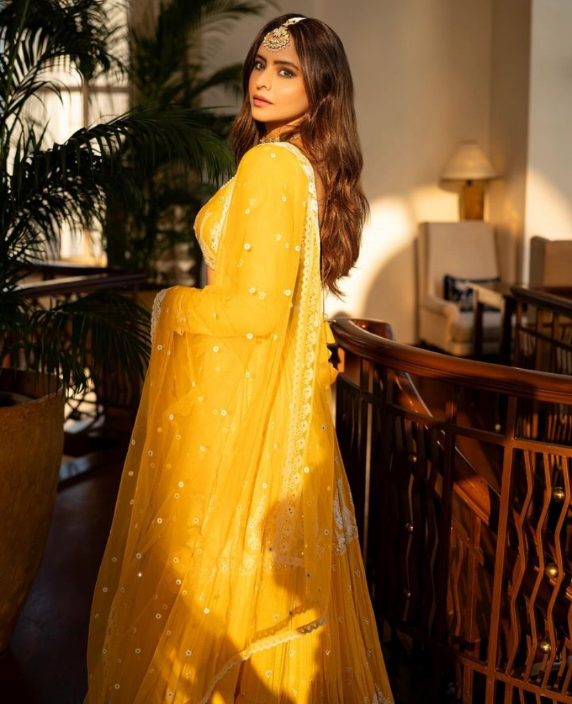 Aamna Sharif