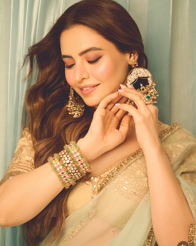 Aamna Sharif